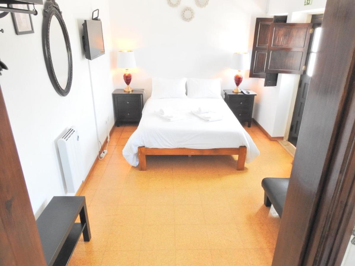 Hospedaria Do Senhor Da Pedra 奥比多斯 外观 照片